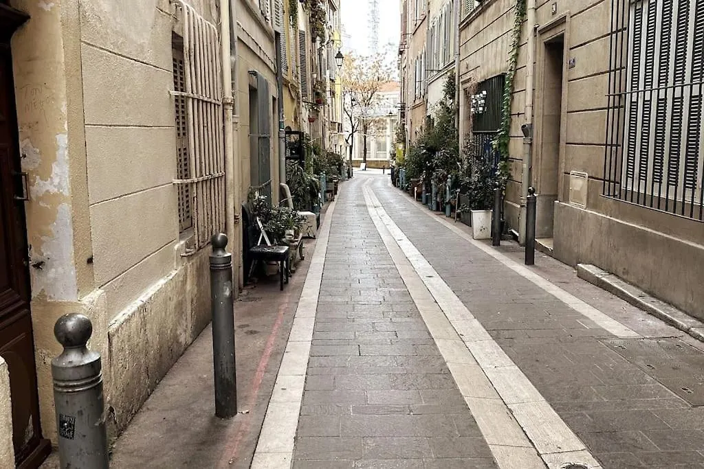 アパート Au Coeur Du Panier T2 Climatise Et Tout Equipe マルセイユ